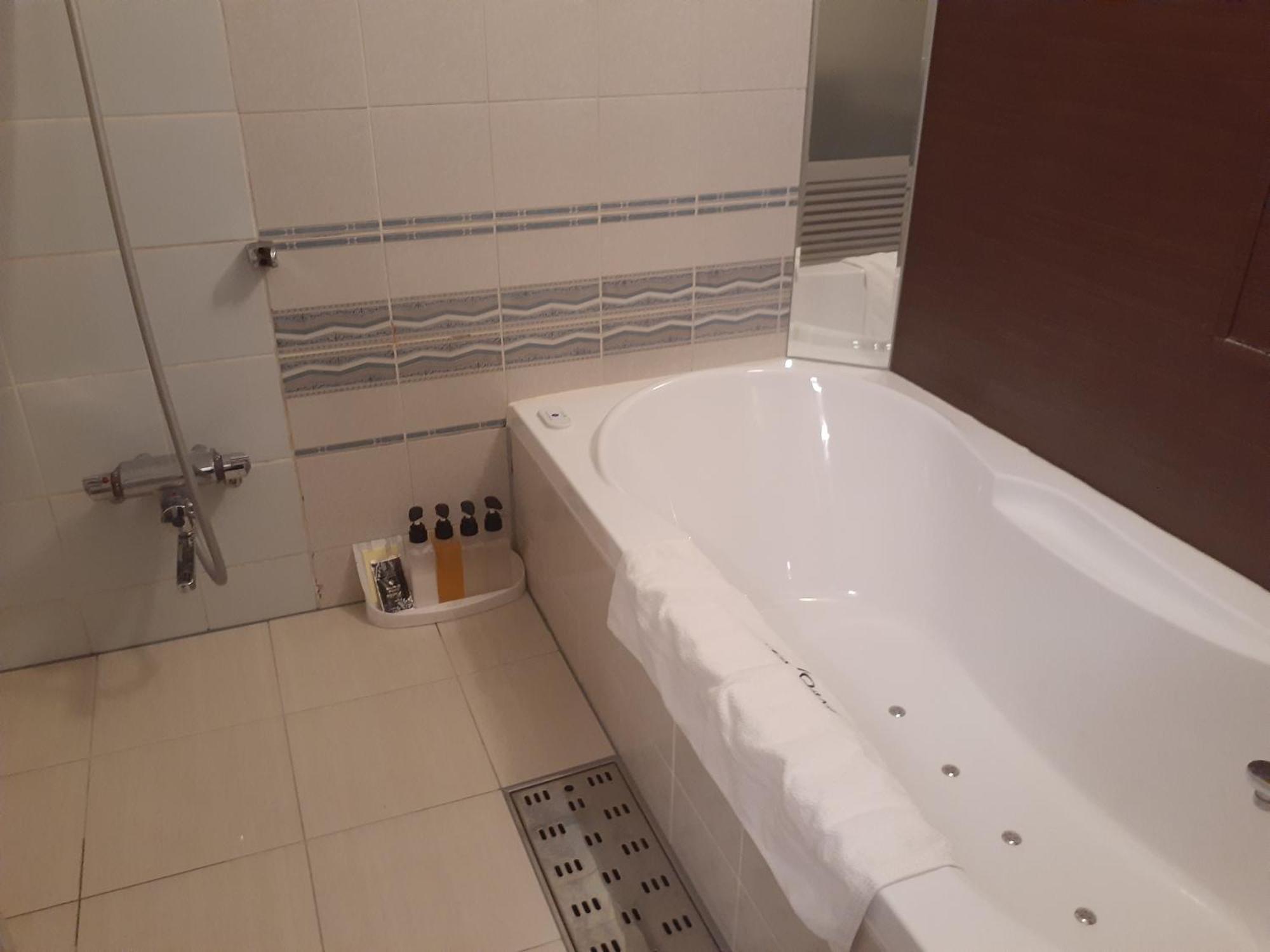 Hotel Moana Otsuka (Adults Only) Tokyo Luaran gambar